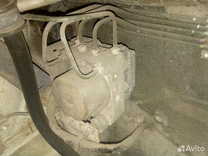 Блок абс MN116261 Митсубиси Лансер 9