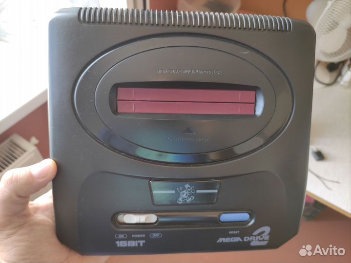 Игровая приставка Sega