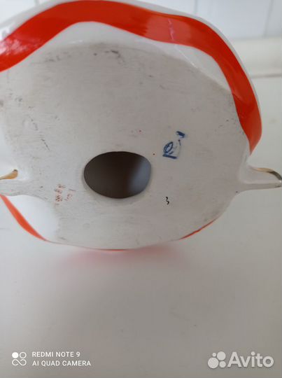 Фарфороые статуэтки