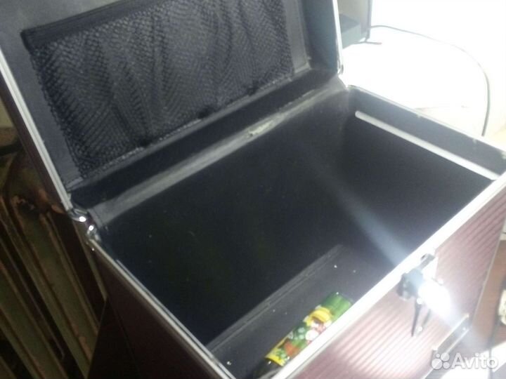 Чемодан для косметики