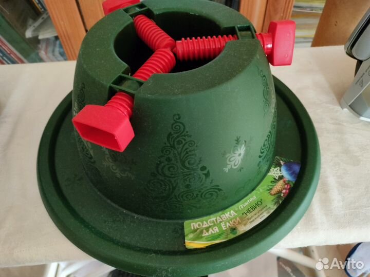 Подставки под елку