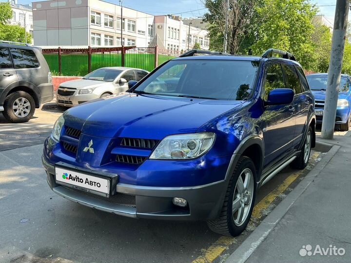 Mitsubishi Outlander 2.4 AT, 2005, 247 400 км