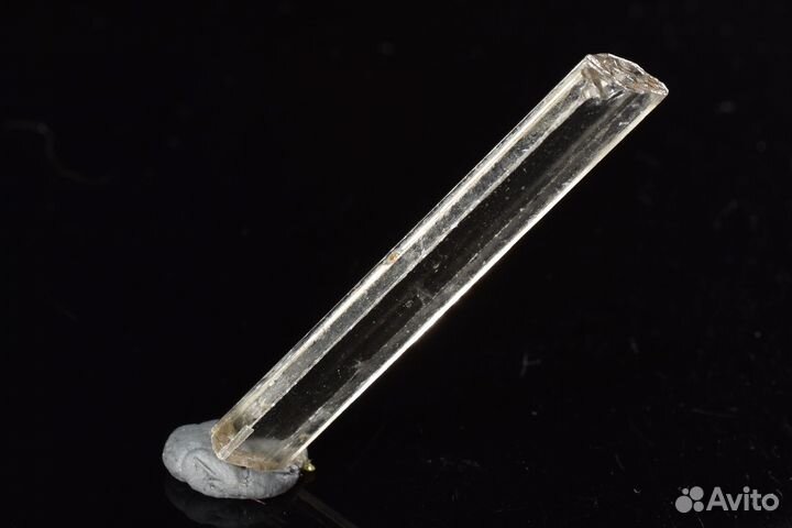 Кристалл. Сподумен. Лот №377