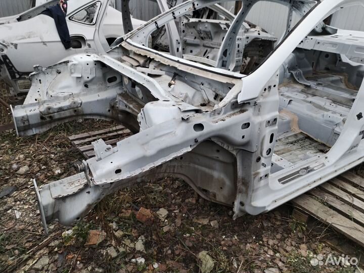 Четверть передняя левая Ford Mondeo 4