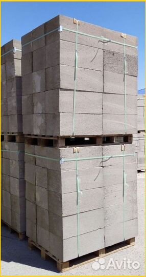 Керамзитобетонный блок полнотелый