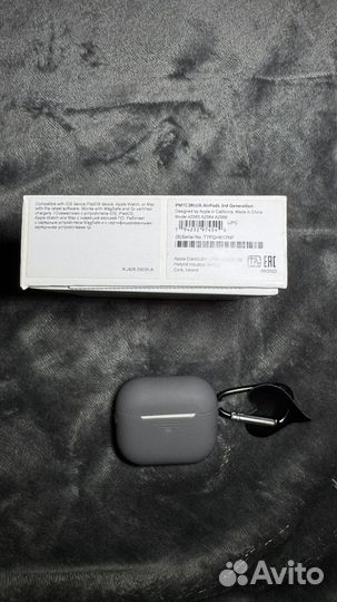 Apple AirPods 3 MagSafe Charging Case