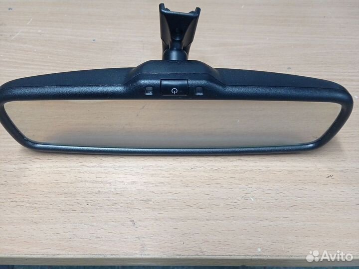 Зеркало с авто затемнением