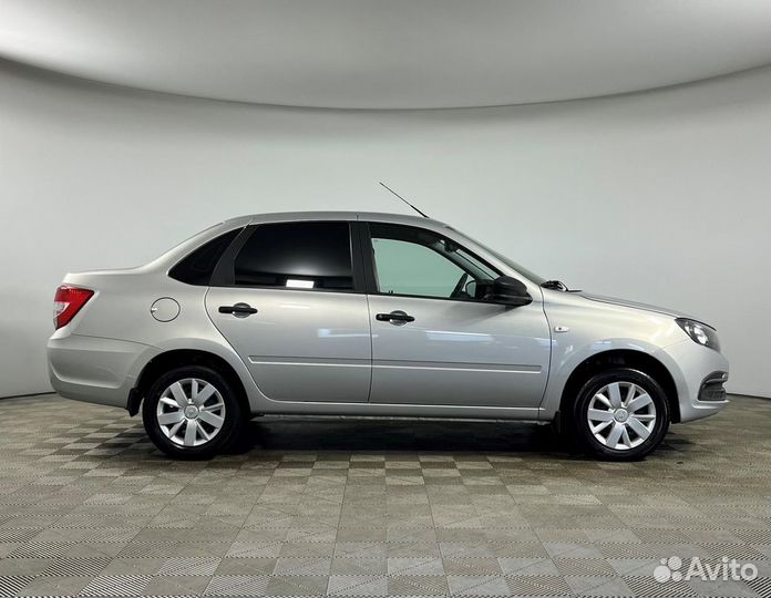 LADA Granta 1.6 МТ, 2022, 11 402 км