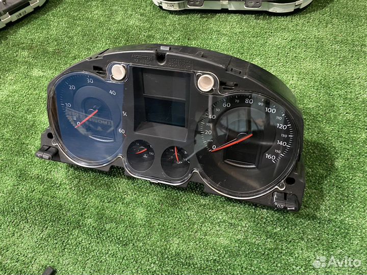 Щиток приборов Volkswagen passat b6