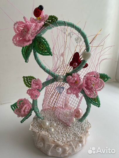 8 марта подарок. мини букетики,композиции,бонсаи