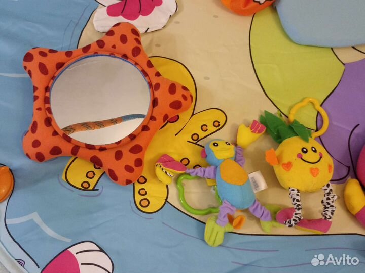 Развивающий коврик