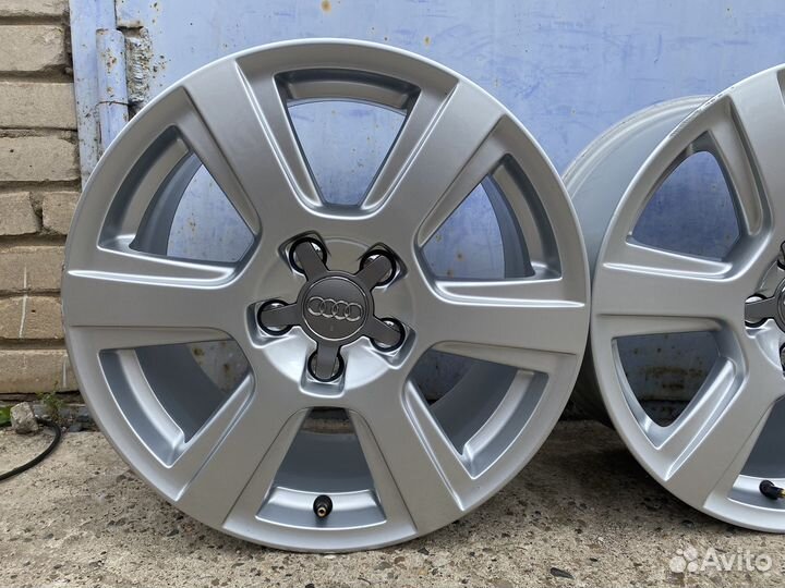 Оригинальные литые диски R17 5x112 Audi