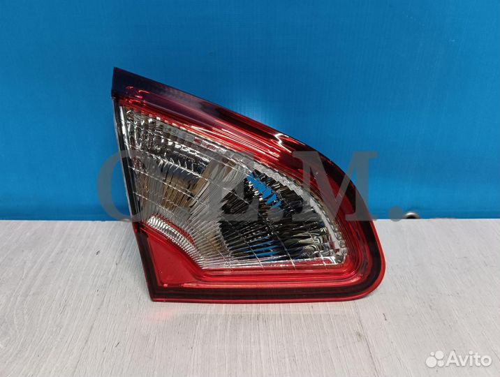 Фонарь левый задний в крышку багажника