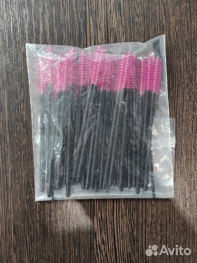 Щёточки для ресниц и бровей