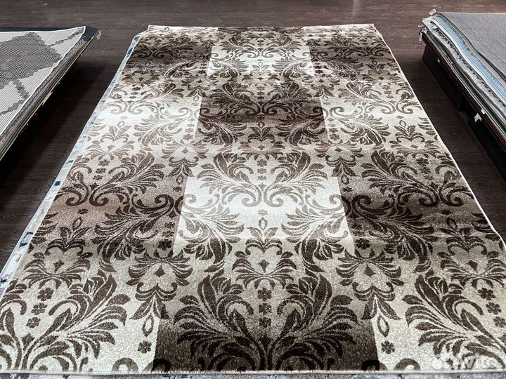 Ковер новый 200*300