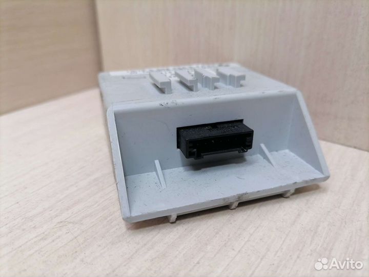 Датчик положения кузова Land Rover Range Rover