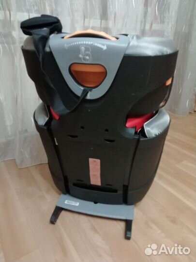Автокресло Chicco от 3х лет