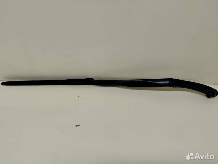 Поводок стеклоочистителя передний левый Kia Optima