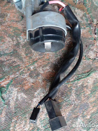 Замок зажигания на Калину