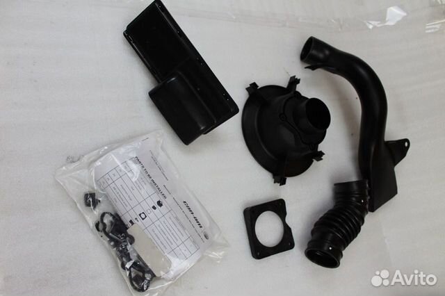 Доп вентиляция вариатора Can-Am Maverick 703500843