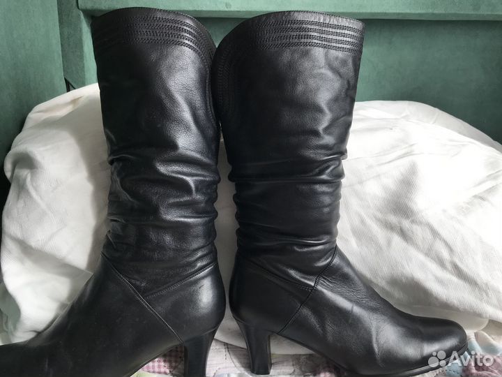 Продам зимние сапоги