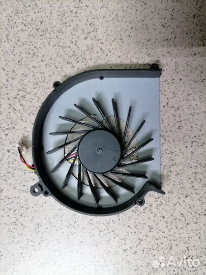 Вентилятор HP 635 DFS551005M30T