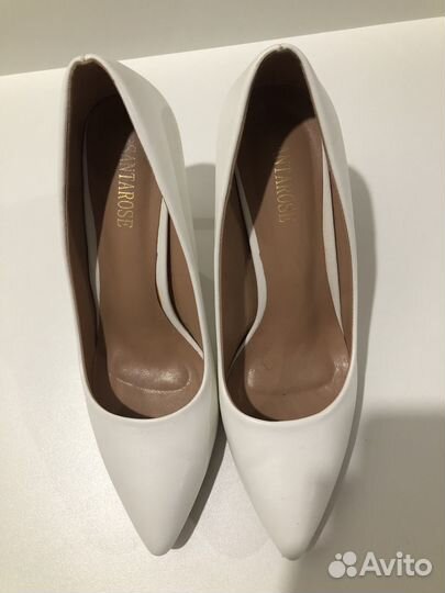 Туфли белые