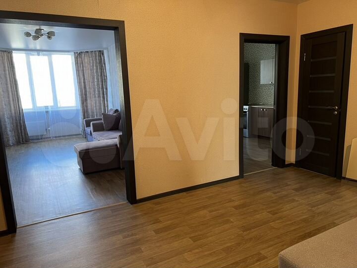 2-к. квартира, 77 м², 15/17 эт.