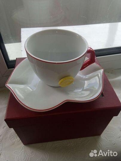Чашка с блюдцем