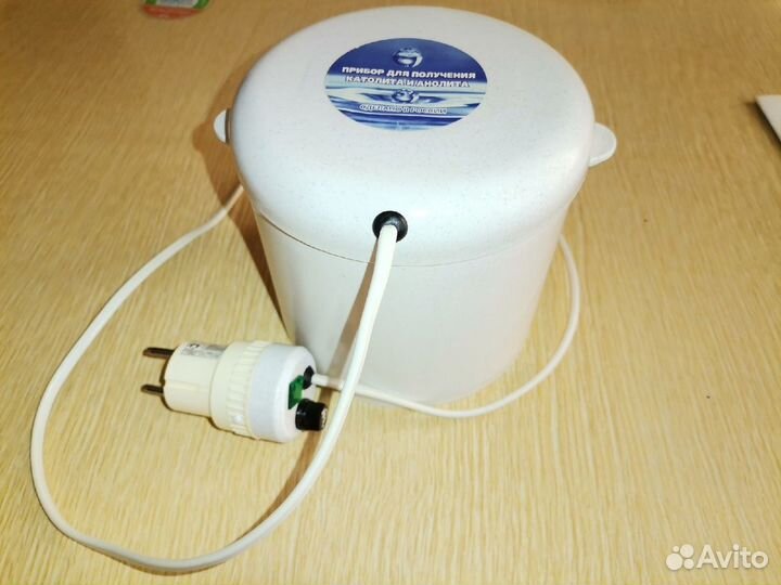 Активатор для получения «живой» и «мертвой» воды