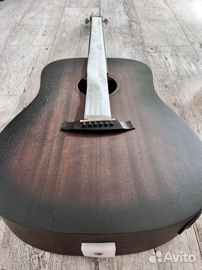 Электроакустическая гитара