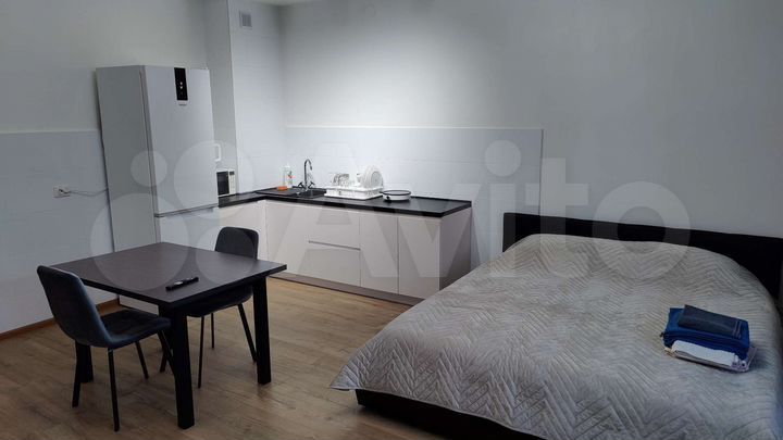 Квартира-студия, 42 м², 3/12 эт.