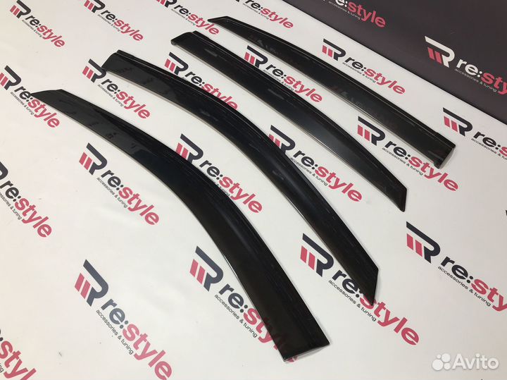 Ветровики Toyota Harrier 60 N143