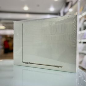 MacBook Air 13" M2 8GB 256GB