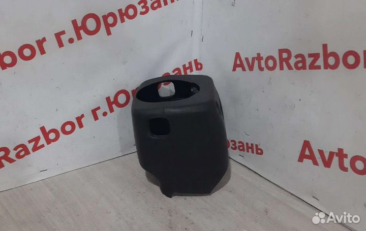 Кожух рулевой колонки Ford Maverick