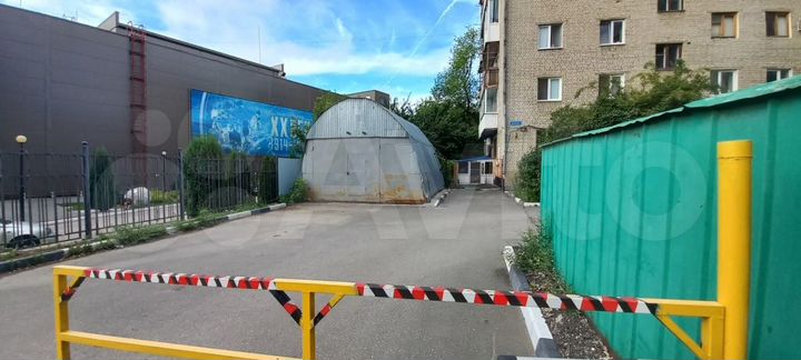 Гараж, > 30 м²