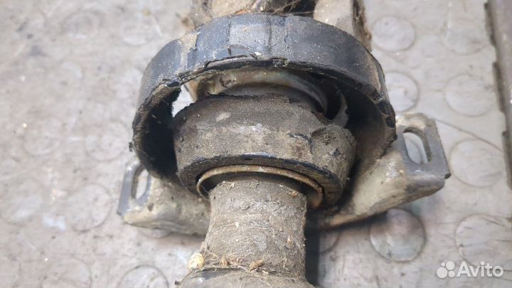 Кардан задний Mercedes 124