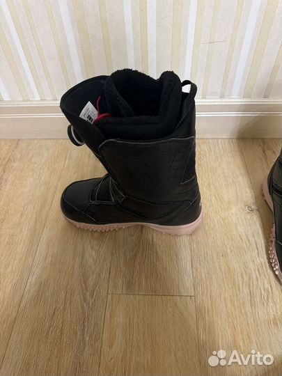 Сноубордические ботинки 38 маломерят