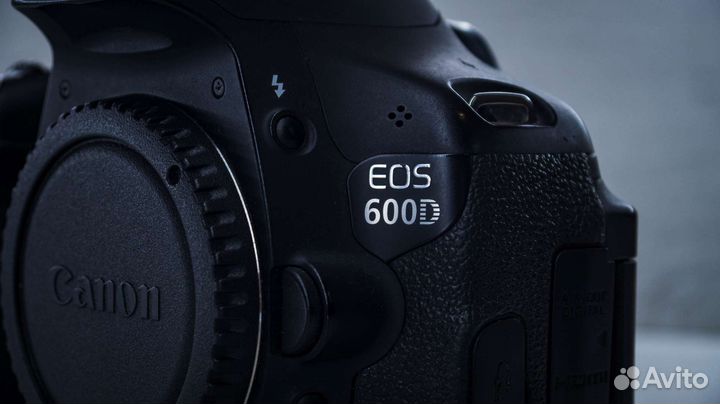 Фотоаппарат canon 600d