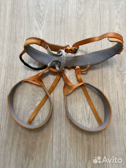 Обвязки, жумар, карабин Petzl, Camp