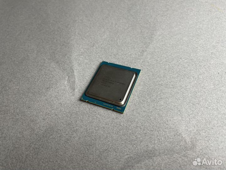 Intel Xeon E5 2630 v2 6 ядер, 3.1 ггц, 12 потоков