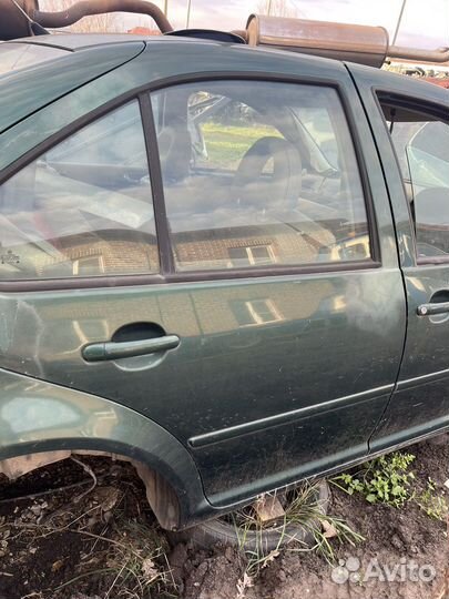 Двери фольксваген боро