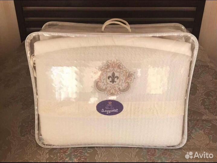 Бортики, подушка, одеяло, белье в детскую кроватку