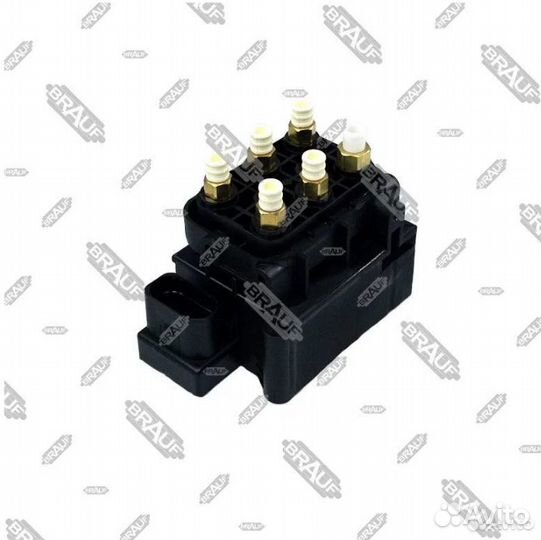 Блок клапанов пневмоподвески Mercedes w164