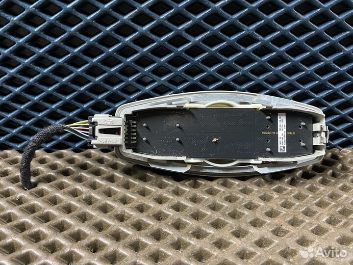 Плафон салонный Ford Mondeo 4