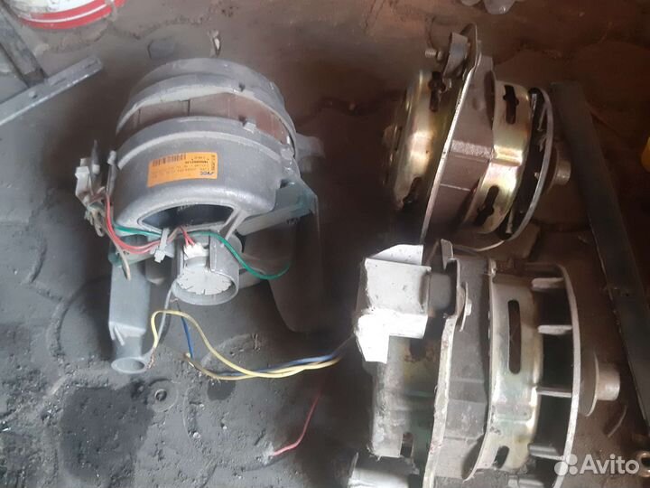 Двигататель стиральной машины