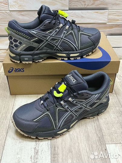 Кроссовки Asics долговечные