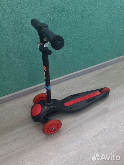 Самокат детский трехколесный scooter бу