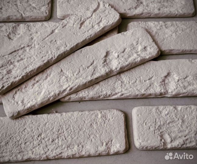 Декоративный камень. Укладка декоративного кирпича