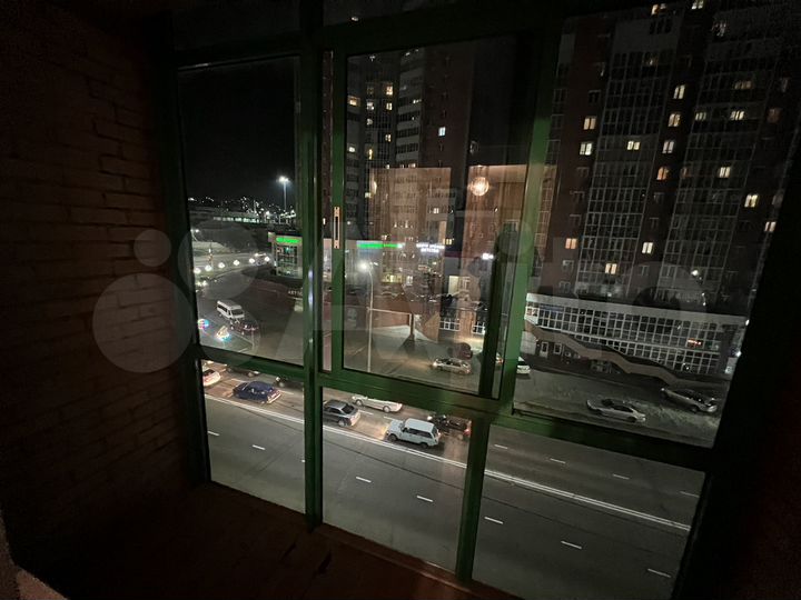 2-к. квартира, 67 м², 5/10 эт.